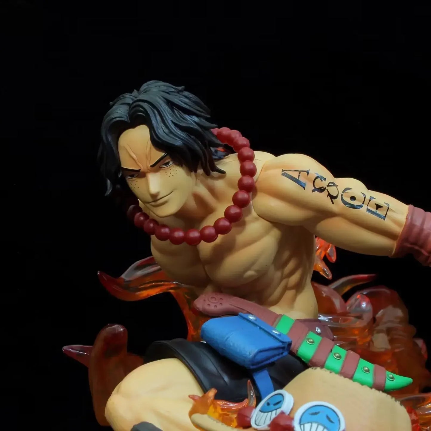 Figurine One Piece Portgas D Ace LED