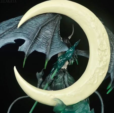 Figurine Ulquiorra Aile